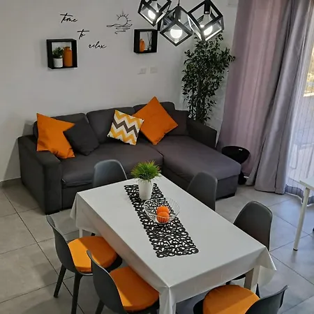 The Sunset Terrace Марцамеми